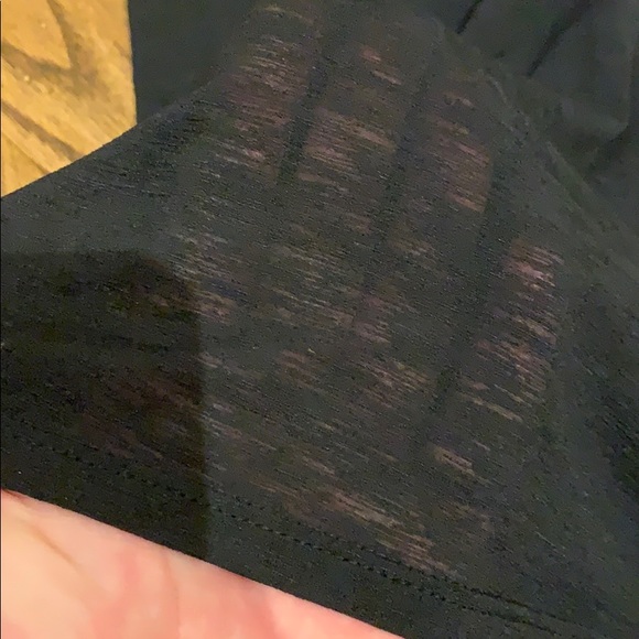 Bundle of Four Nike dri-fit Nike breathe tanks - Picture 8 of 16